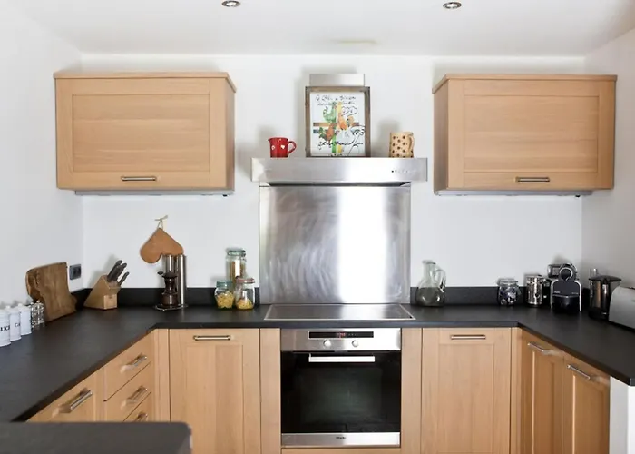 Superbe Avec Cheminee A Argentiere - Fr-1-343-192